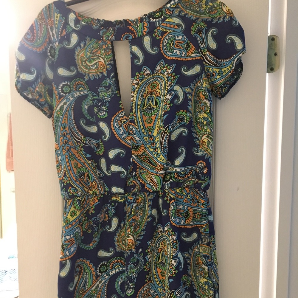 NWOT Glam Silky Gorgeous Summer Dress.